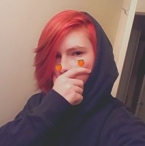 Meet your Posher, Carson